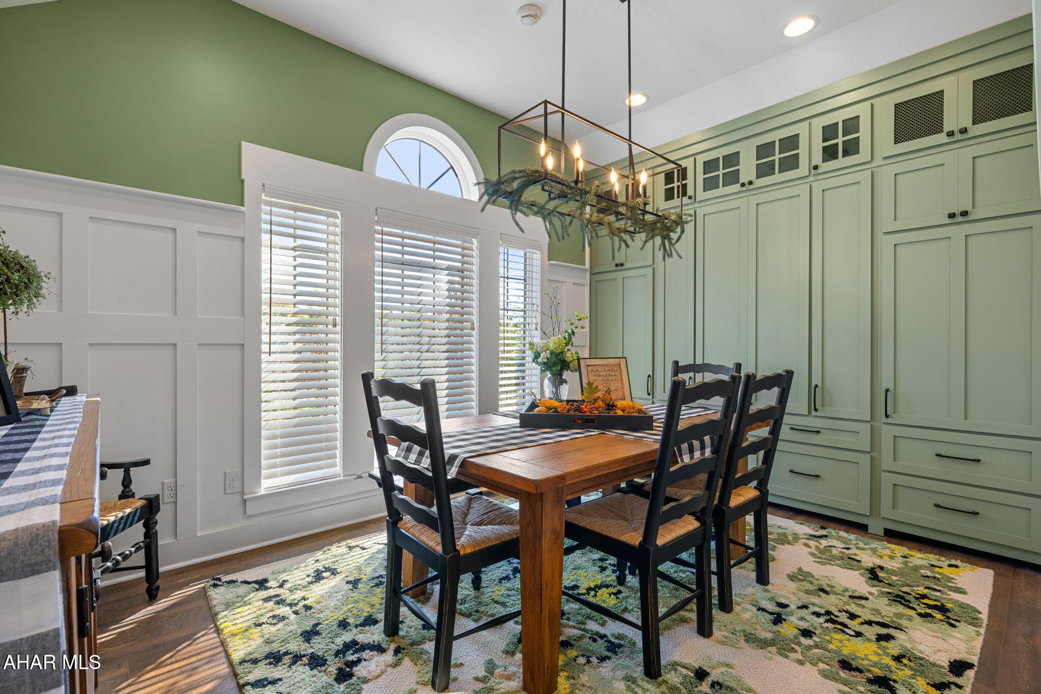 Hollidaysburg, Pennsylvania, 16648, United States, 6 Bedrooms Bedrooms, ,7 BathroomsBathrooms,Residential,Active,1971793