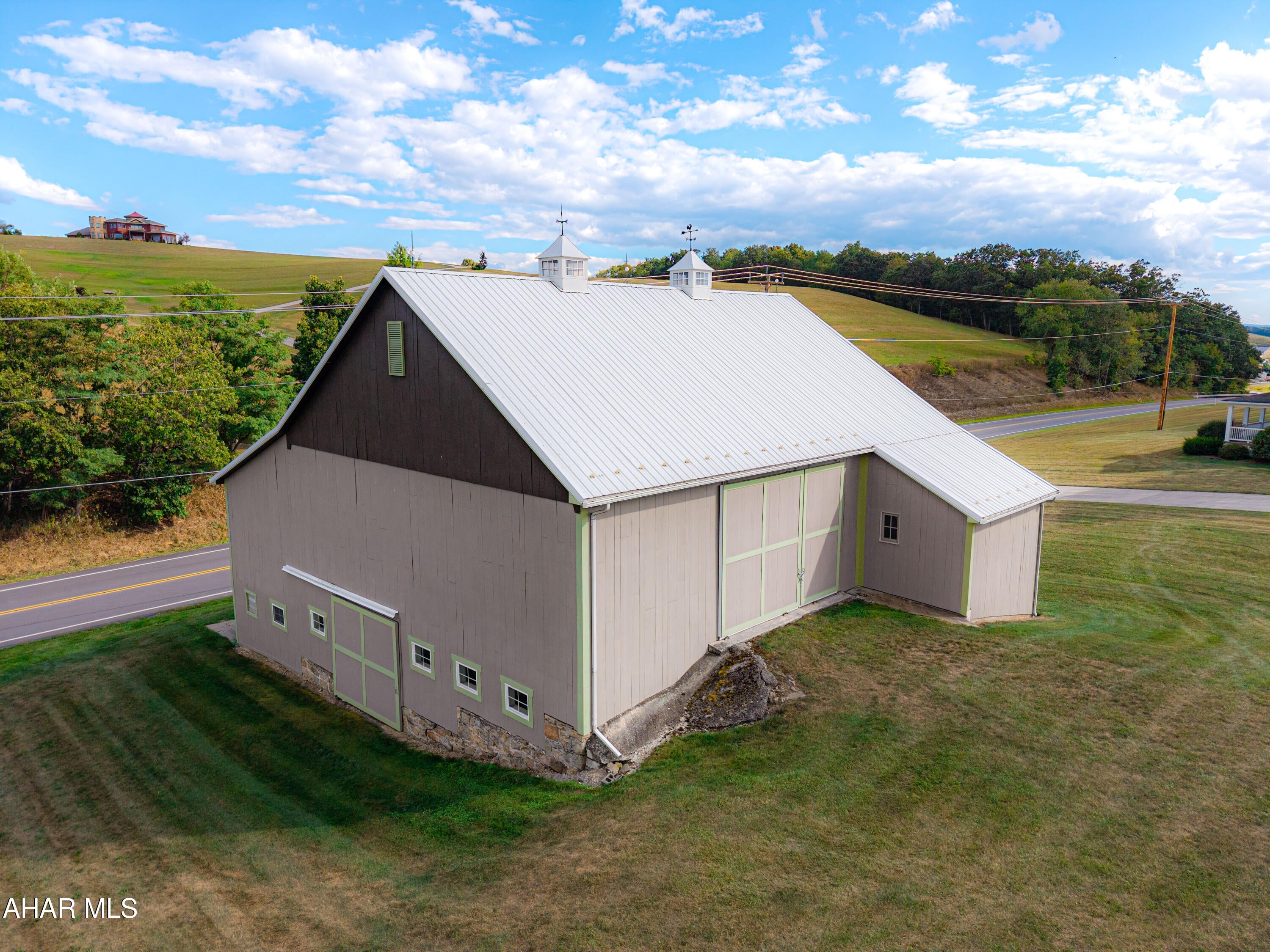 Alum Bank, Pennsylvania, 15521, United States, 3 Bedrooms Bedrooms, ,3 BathroomsBathrooms,Residential,Active,1926884
