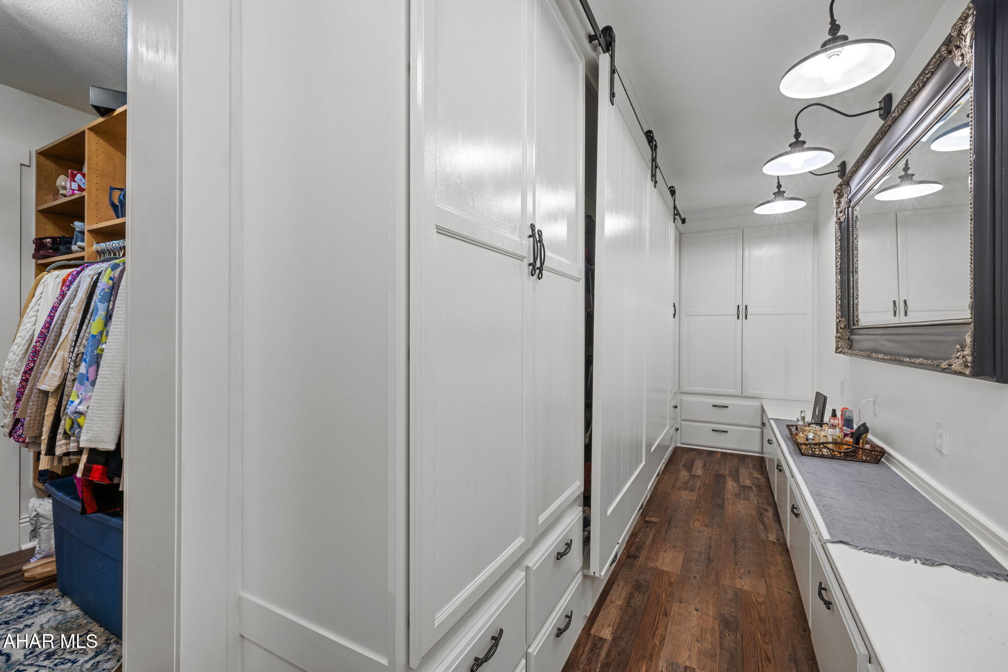 Hollidaysburg, Pennsylvania, 16648, United States, 6 Bedrooms Bedrooms, ,7 BathroomsBathrooms,Residential,Active,1971793