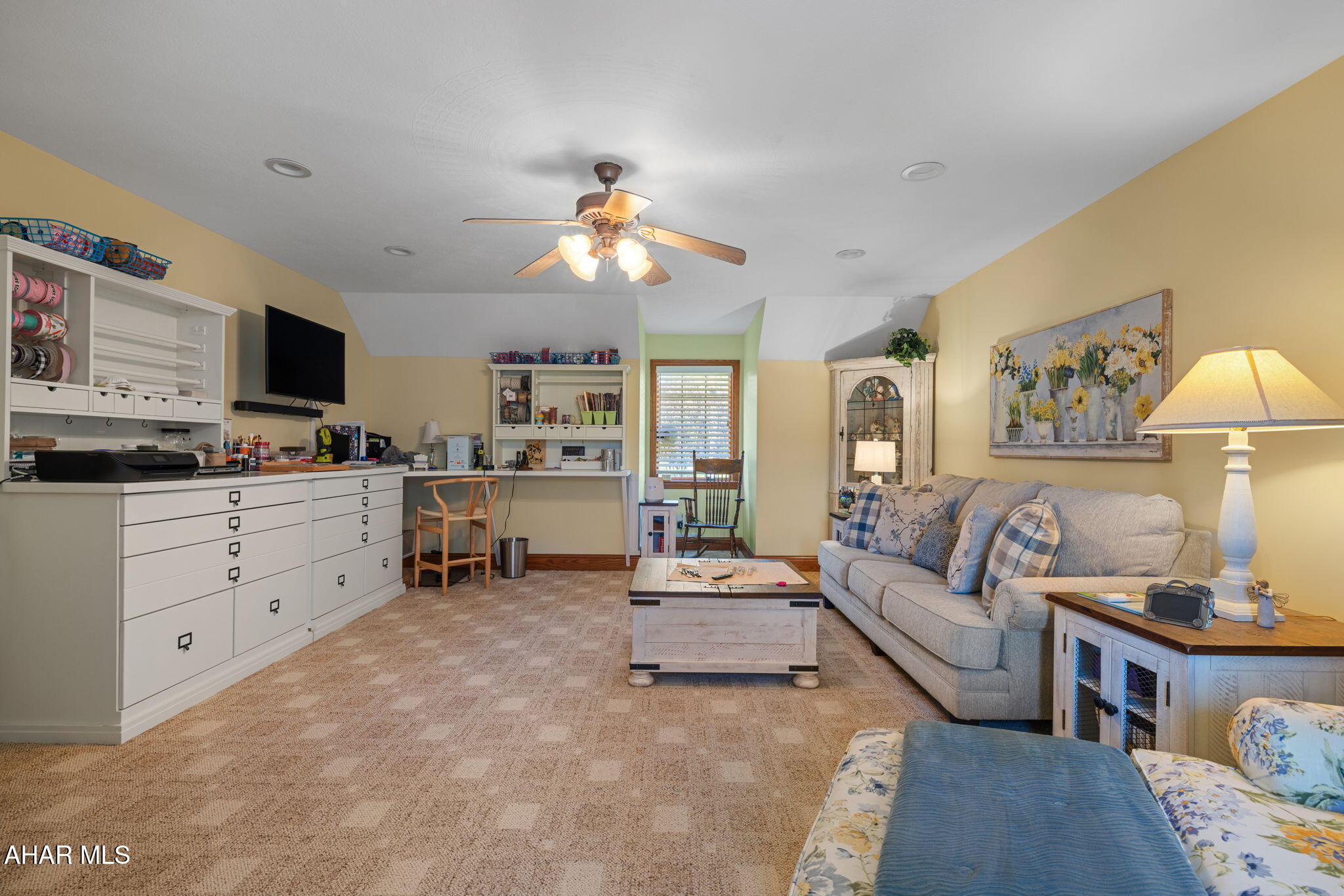 Hollidaysburg, Pennsylvania, 16648, United States, 6 Bedrooms Bedrooms, ,7 BathroomsBathrooms,Residential,Active,1971793