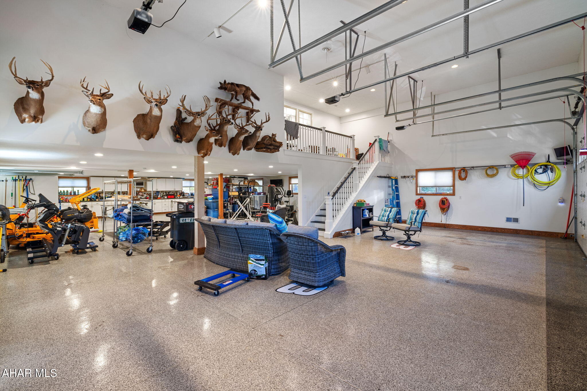 Hollidaysburg, Pennsylvania, 16648, United States, 6 Bedrooms Bedrooms, ,7 BathroomsBathrooms,Residential,Active,1971793