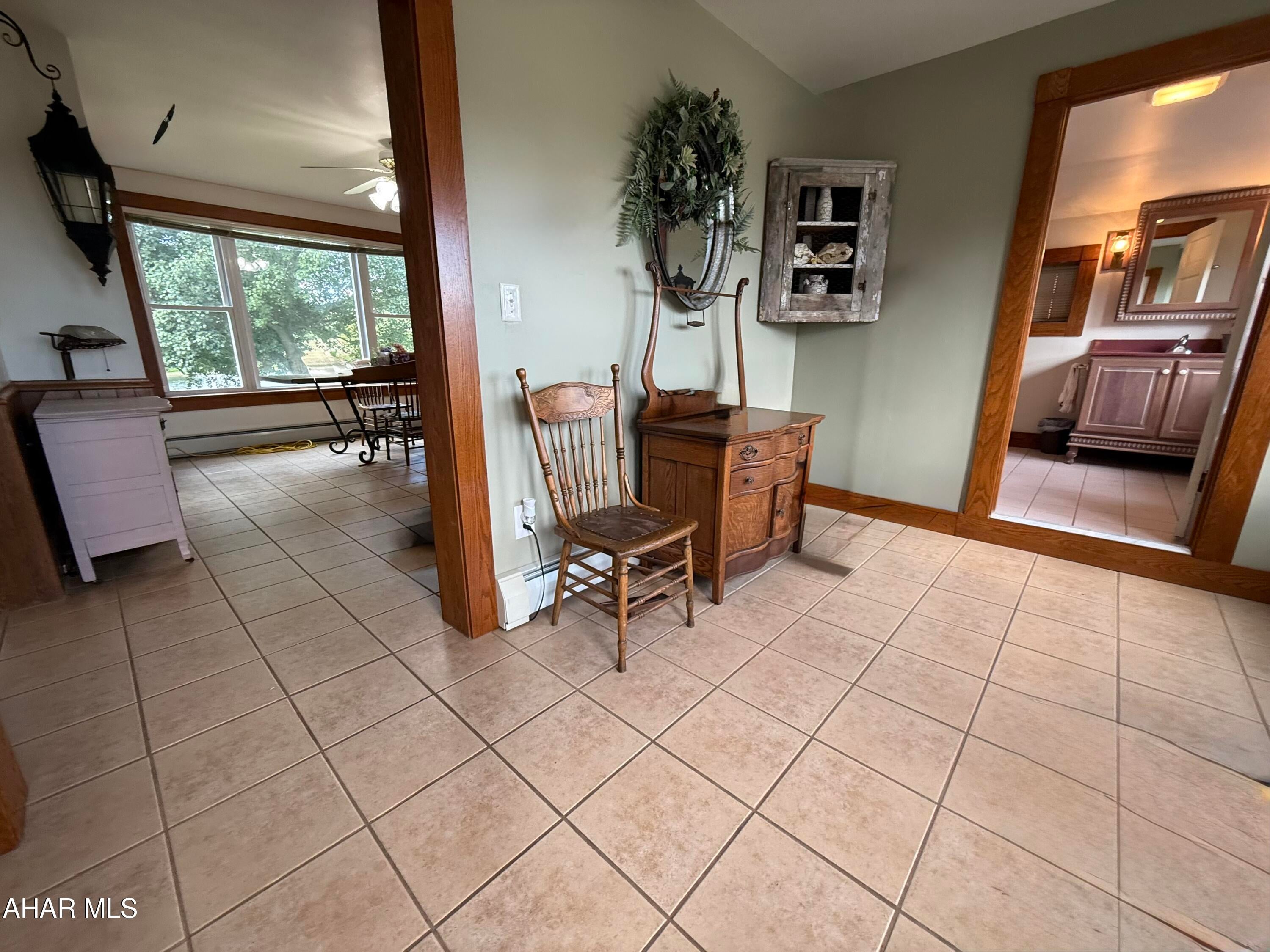 Alum Bank, Pennsylvania, 15521, United States, 3 Bedrooms Bedrooms, ,3 BathroomsBathrooms,Residential,Active,1926884