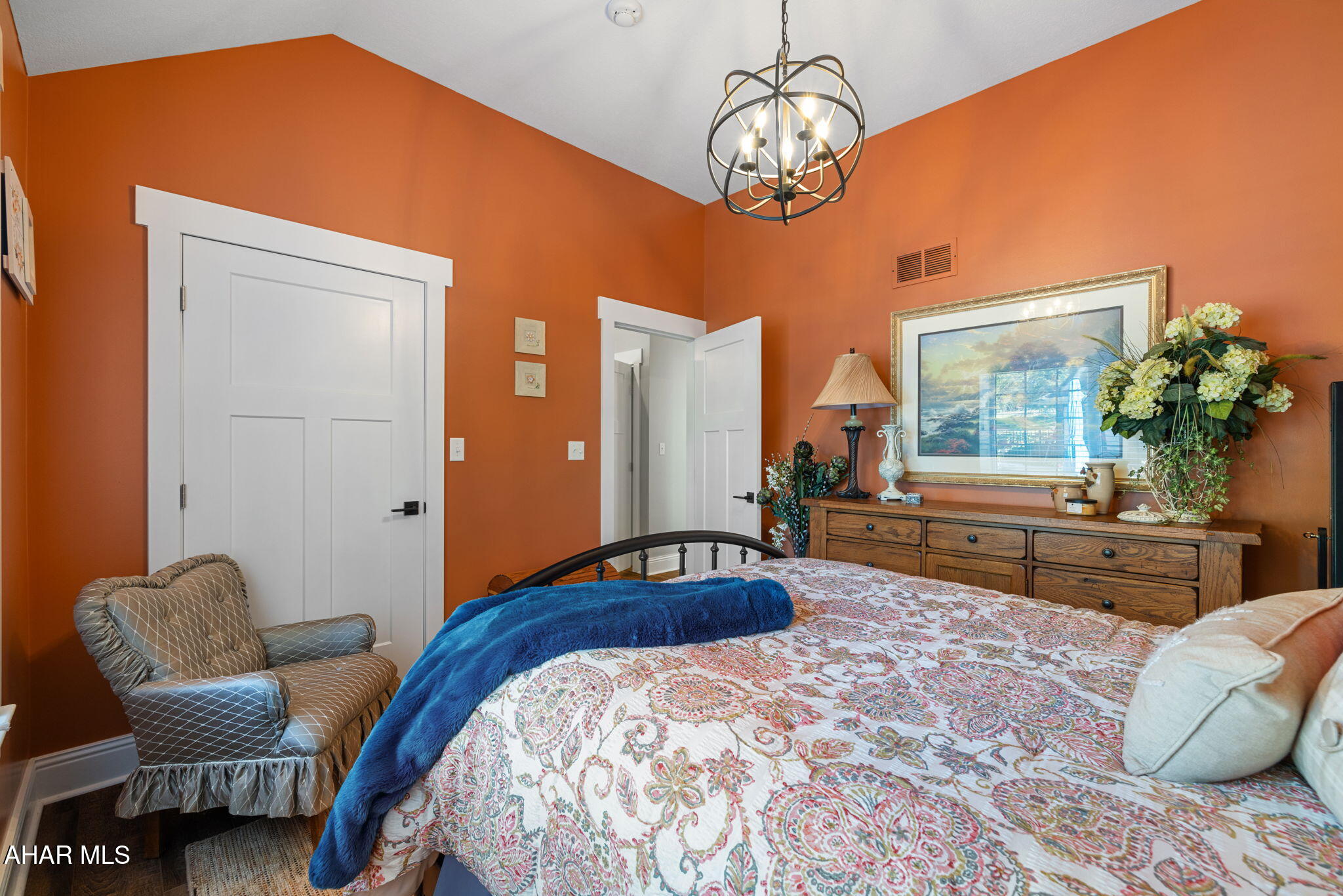 Hollidaysburg, Pennsylvania, 16648, United States, 6 Bedrooms Bedrooms, ,7 BathroomsBathrooms,Residential,Active,1971793