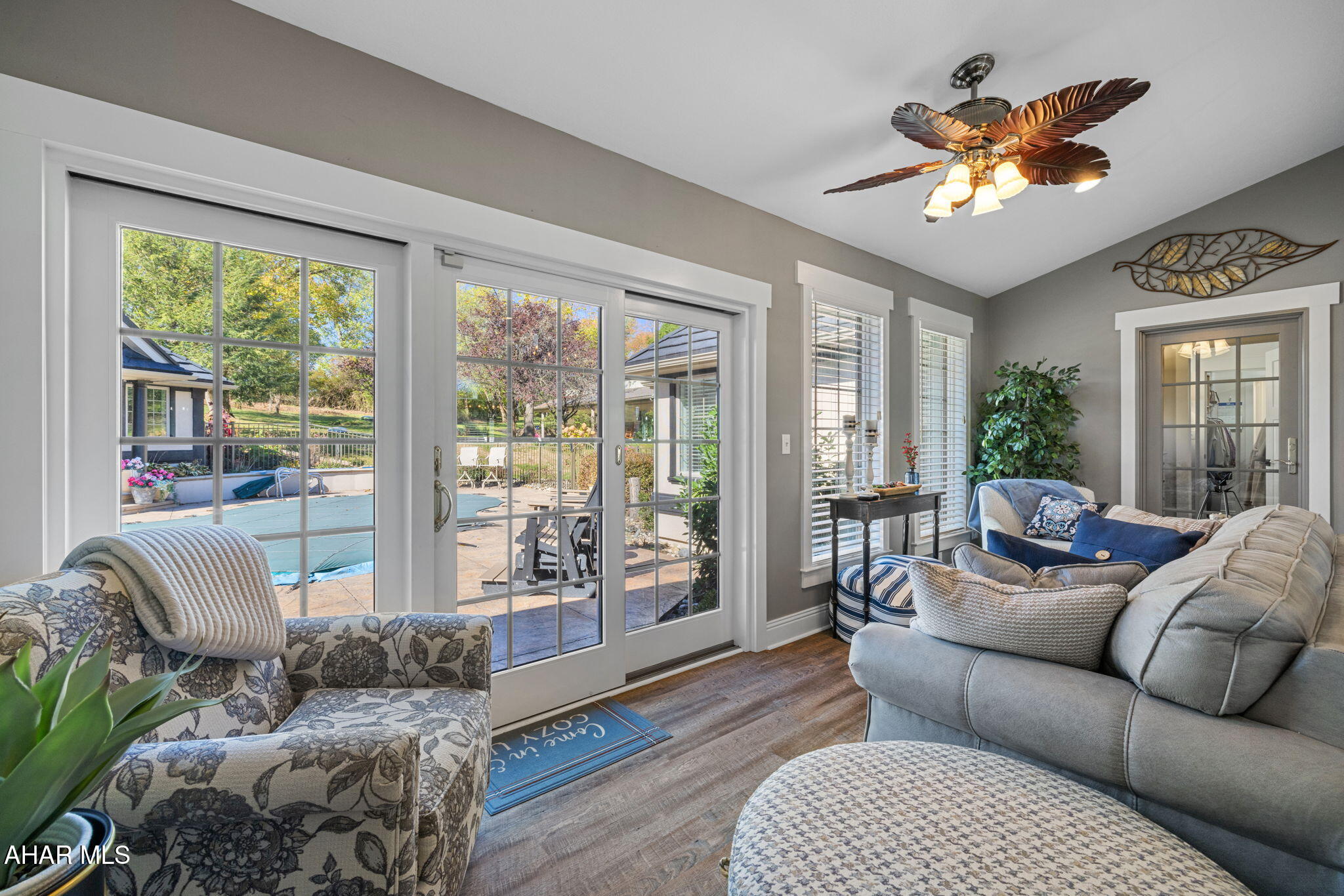 Hollidaysburg, Pennsylvania, 16648, United States, 6 Bedrooms Bedrooms, ,7 BathroomsBathrooms,Residential,Active,1971793