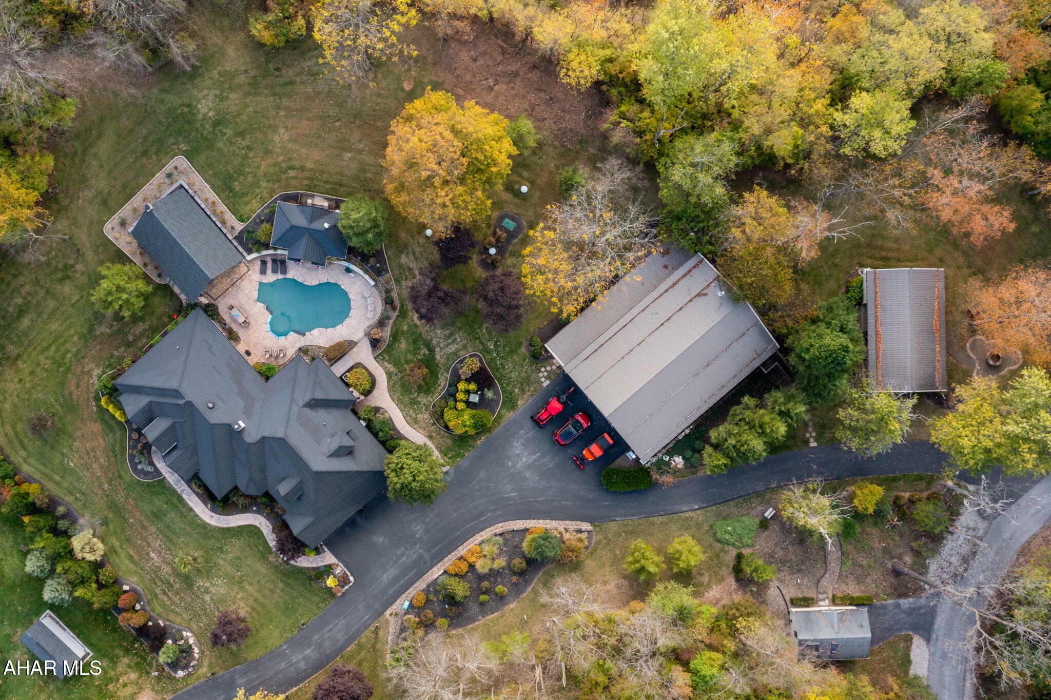 Hollidaysburg, Pennsylvania, 16648, United States, 6 Bedrooms Bedrooms, ,7 BathroomsBathrooms,Residential,Active,1971793