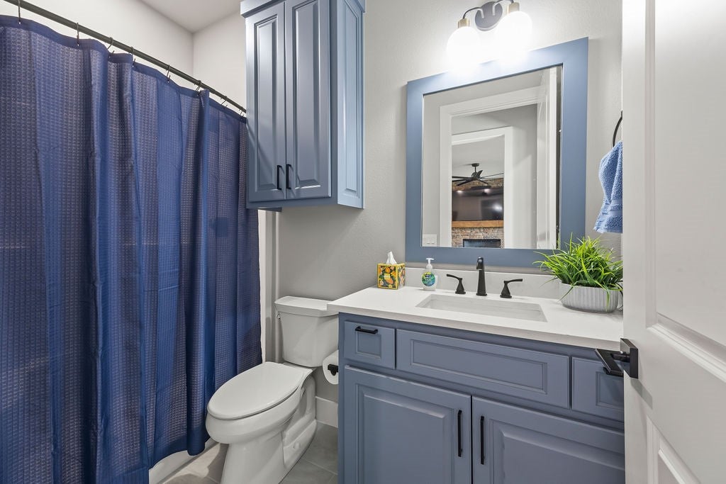 Garfield, Arkansas, 72732, United States, 6 Bedrooms Bedrooms, ,6 BathroomsBathrooms,Residential,Active,2010167