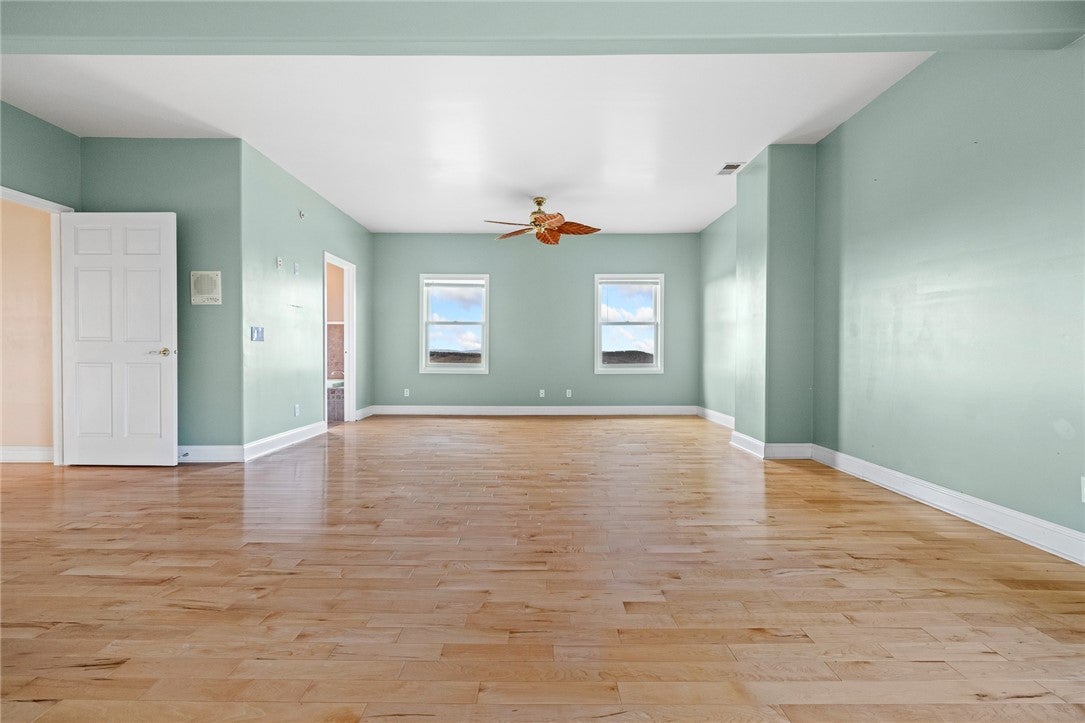 Marshall, Arkansas, 72650, United States, 6 Bedrooms Bedrooms, ,6 BathroomsBathrooms,Residential,Active,2007213