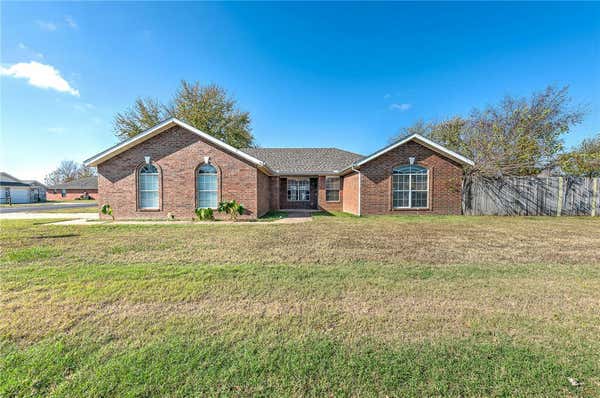 411 WALKER ST, CENTERTON, AR 72719 - Image 1