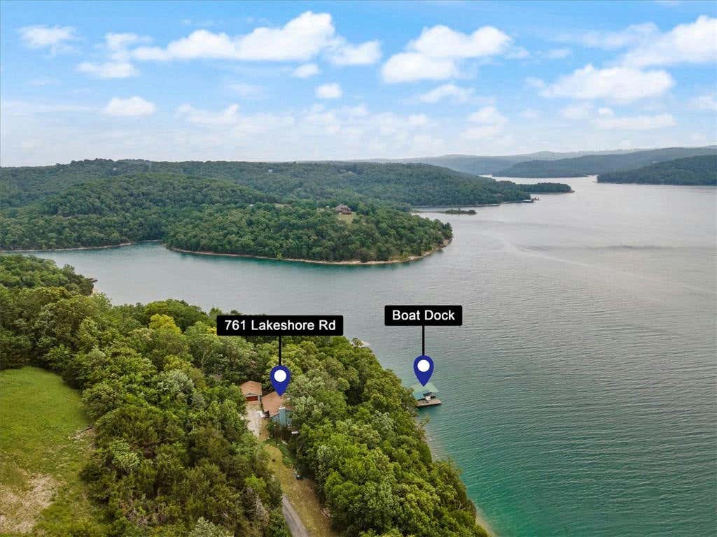 761 LAKESHORE RD, EUREKA SPRINGS, AR 72631, photo 1 of 39