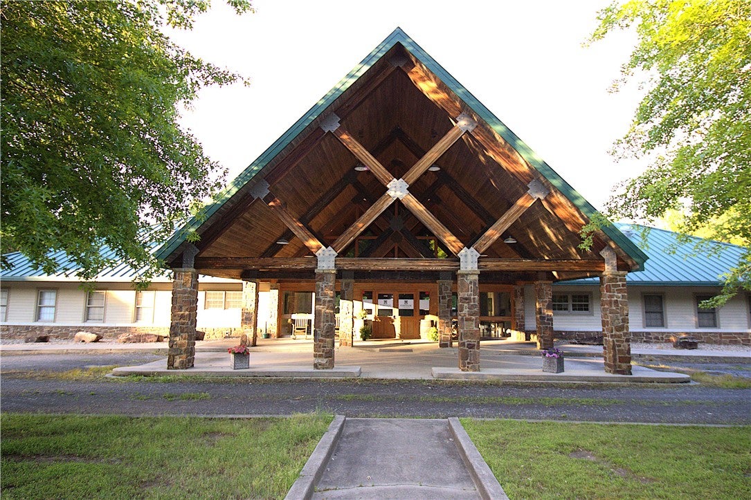 Mulberry, Arkansas, 72947, United States, ,33 BathroomsBathrooms,Residential,Active,1853290