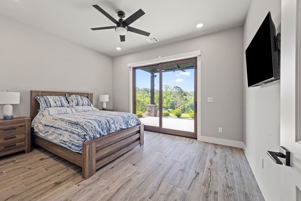 Garfield, Arkansas, 72732, United States, 6 Bedrooms Bedrooms, ,6 BathroomsBathrooms,Residential,Active,2010167