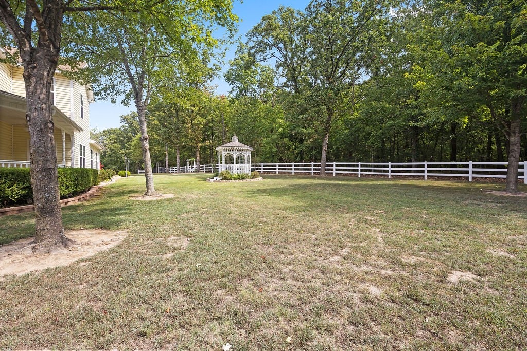 Gravette, Arkansas, 72736, United States, ,3 BathroomsBathrooms,Residential,Active,1849524