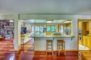 Harrison, Arkansas, 72601, United States, ,5 BathroomsBathrooms,Residential,Active,1770132