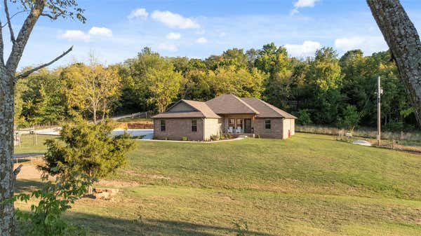 15740 GREASY VALLEY RD, PRAIRIE GROVE, AR 72753 - Image 1