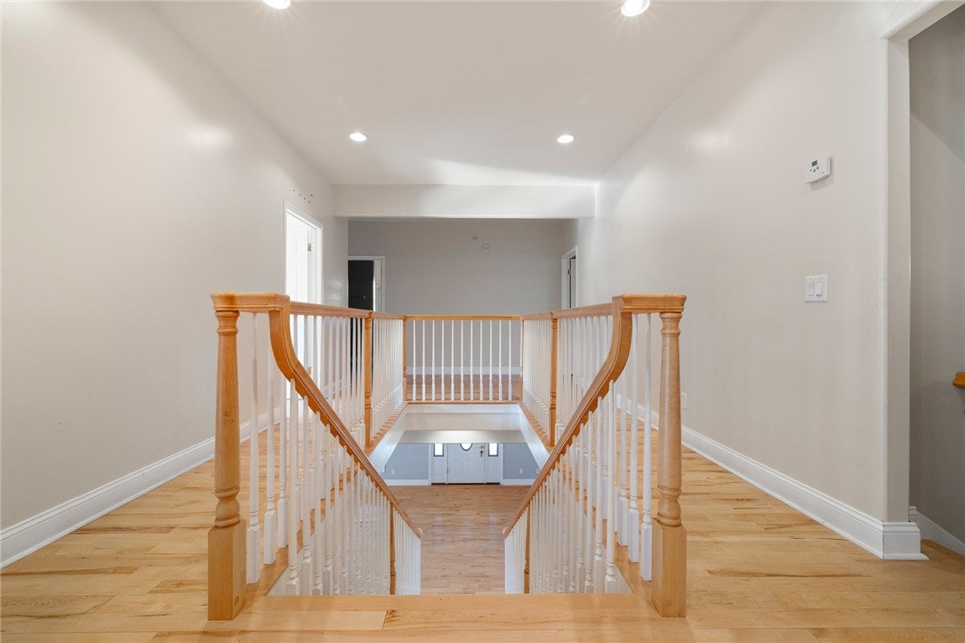 Marshall, Arkansas, 72650, United States, 6 Bedrooms Bedrooms, ,6 BathroomsBathrooms,Residential,Active,2006844