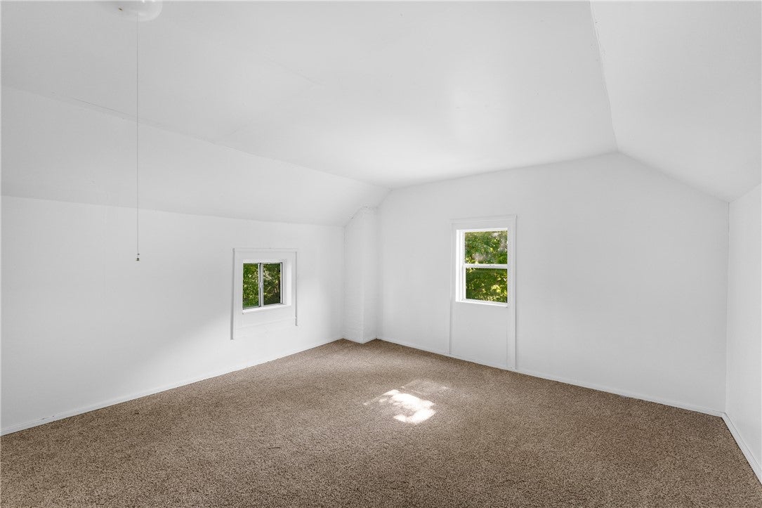 Springdale, Arkansas, 72764, United States, 5 Bedrooms Bedrooms, ,3 BathroomsBathrooms,Residential,Active,1902923