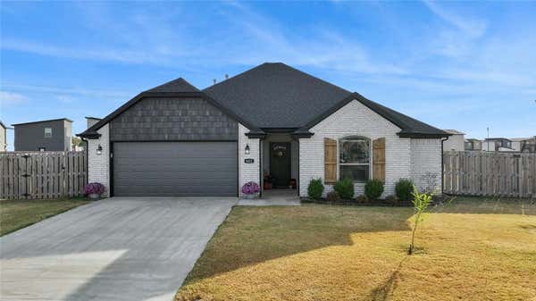 621 HOLLY ST, CENTERTON, AR 72719 - Image 1