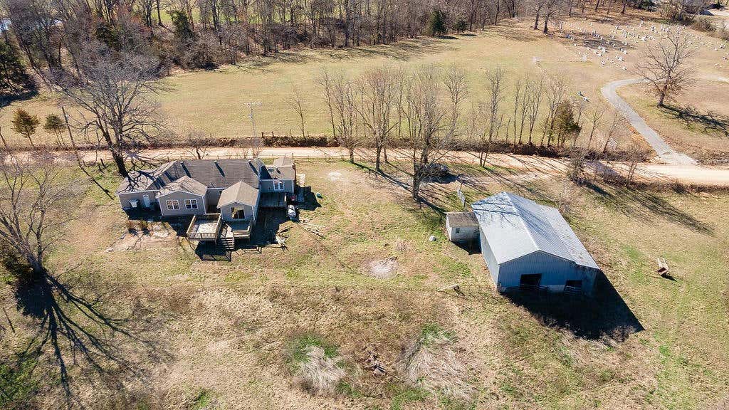 14402 PERRY RD, GARFIELD, AR 72732, photo 1 of 43