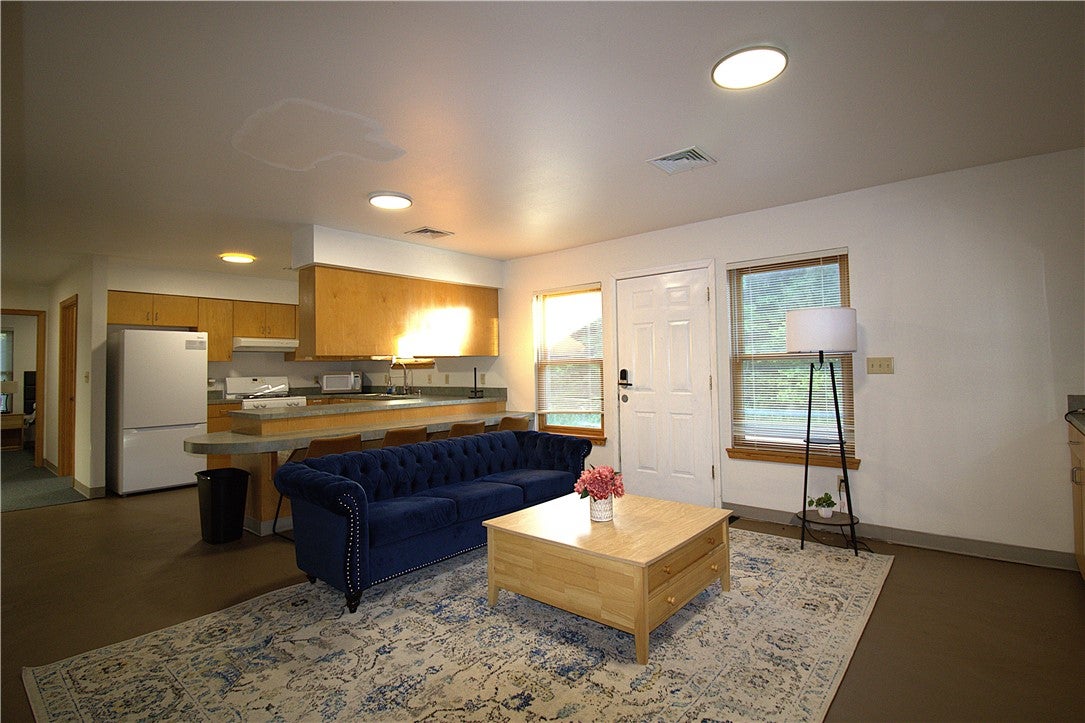 Mulberry, Arkansas, 72947, United States, ,33 BathroomsBathrooms,Residential,Active,1853290