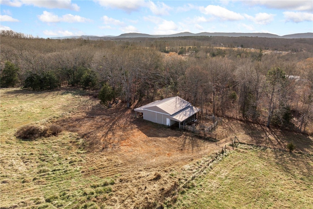 Marshall, Arkansas, 72650, United States, 6 Bedrooms Bedrooms, ,6 BathroomsBathrooms,Residential,Active,2007213