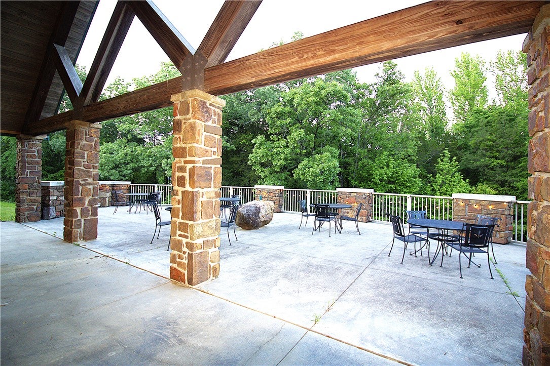 Mulberry, Arkansas, 72947, United States, ,33 BathroomsBathrooms,Residential,Active,1853290