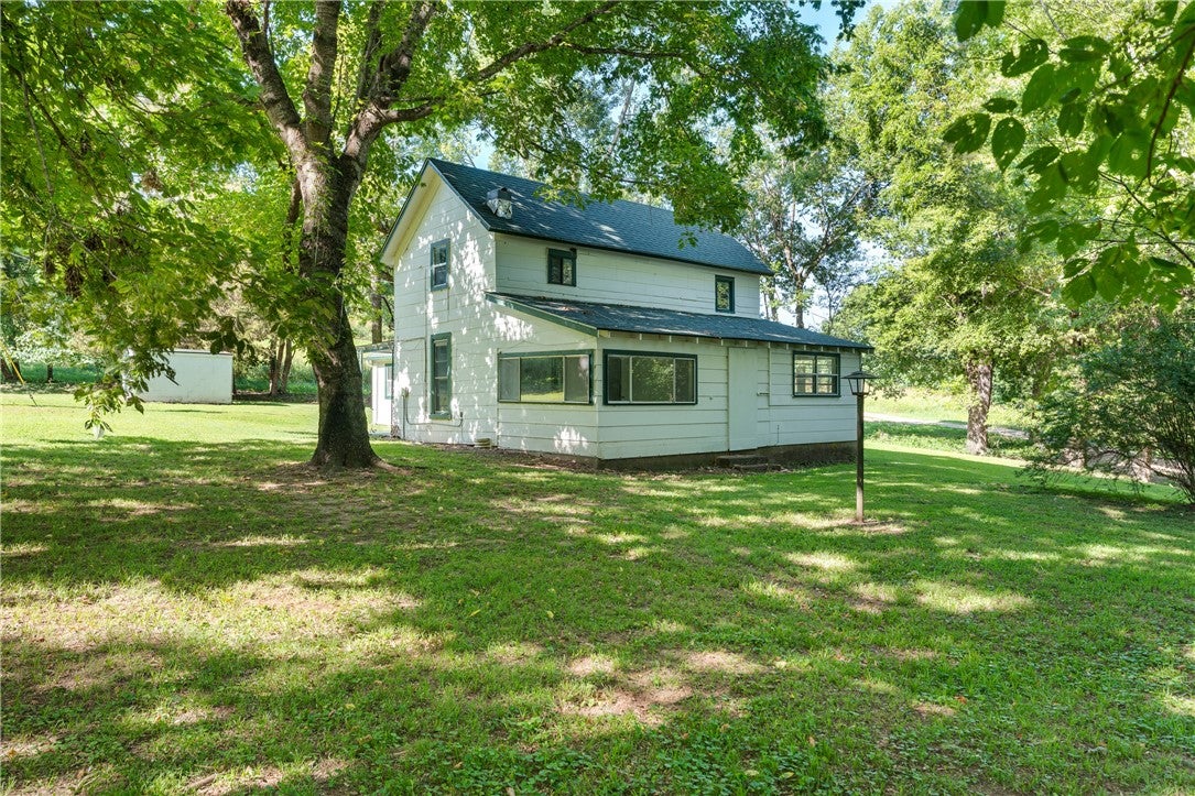 Springdale, Arkansas, 72764, United States, 5 Bedrooms Bedrooms, ,3 BathroomsBathrooms,Residential,Active,1902923