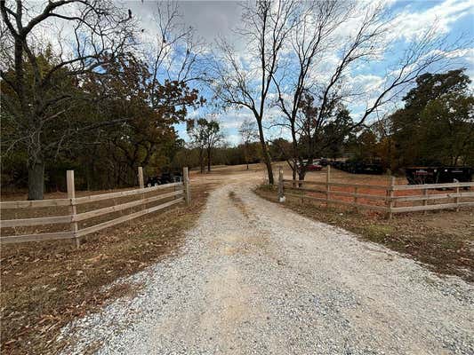 2833 W HIGHWAY 12, GENTRY, AR 72734 - Image 1