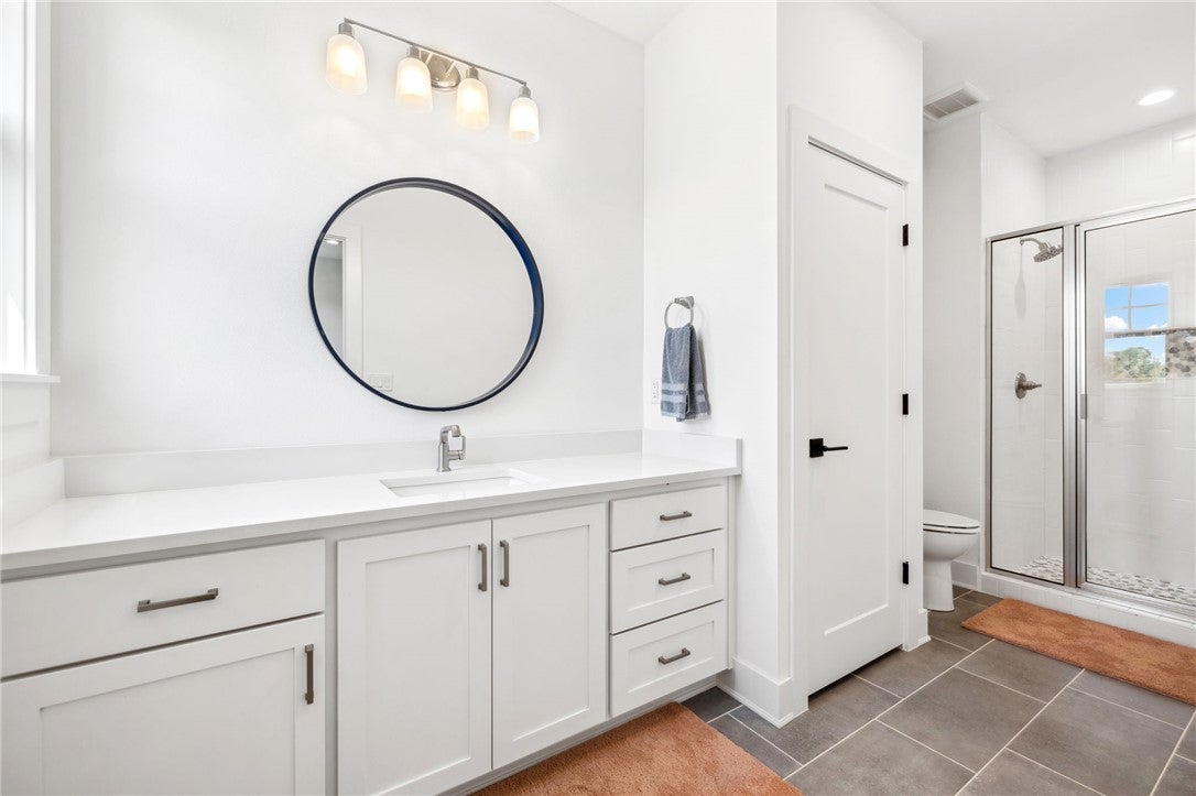 Fayetteville, Arkansas, 72703, United States, 6 Bedrooms Bedrooms, ,6 BathroomsBathrooms,Residential,Active,2006943