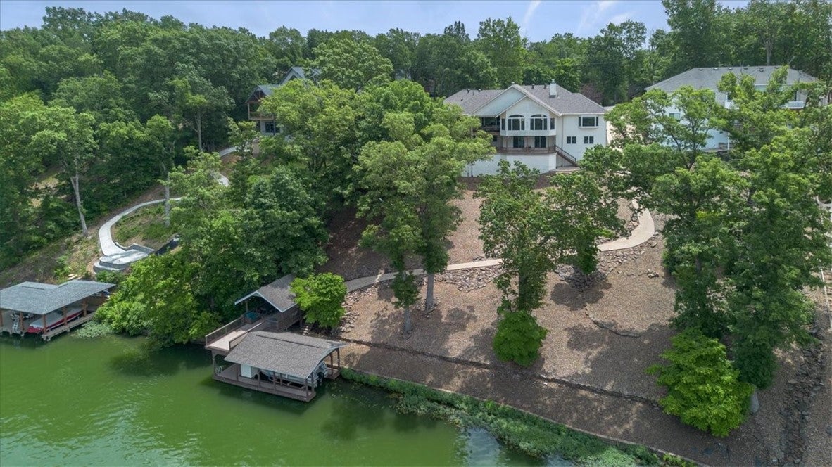 Bella Vista, Arkansas, 72715, United States, ,4 BathroomsBathrooms,Residential,Active,1849205