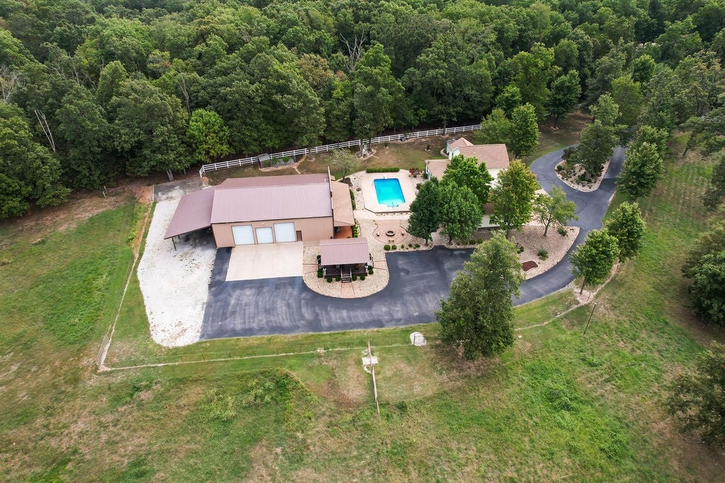 Gravette, Arkansas, 72736, United States, ,3 BathroomsBathrooms,Residential,Active,1849524