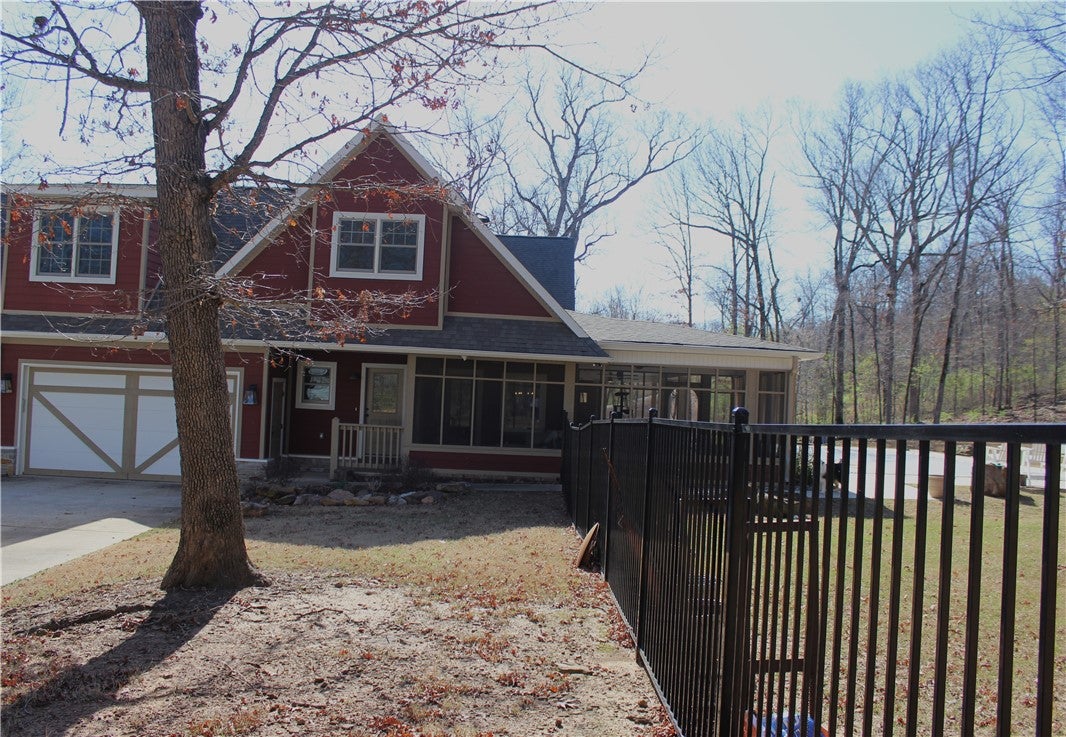 Springdale, Arkansas, 72764, United States, 4 Bedrooms Bedrooms, ,5 BathroomsBathrooms,Residential,Active,2026471