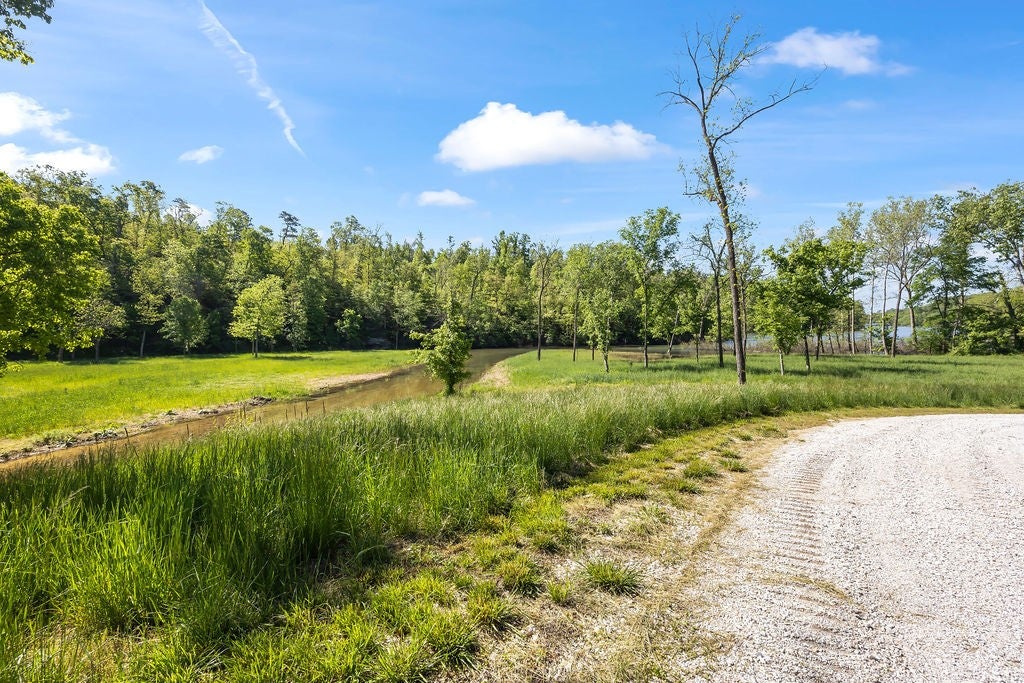 Garfield, Arkansas, 72732, United States, 6 Bedrooms Bedrooms, ,6 BathroomsBathrooms,Residential,Active,2010167