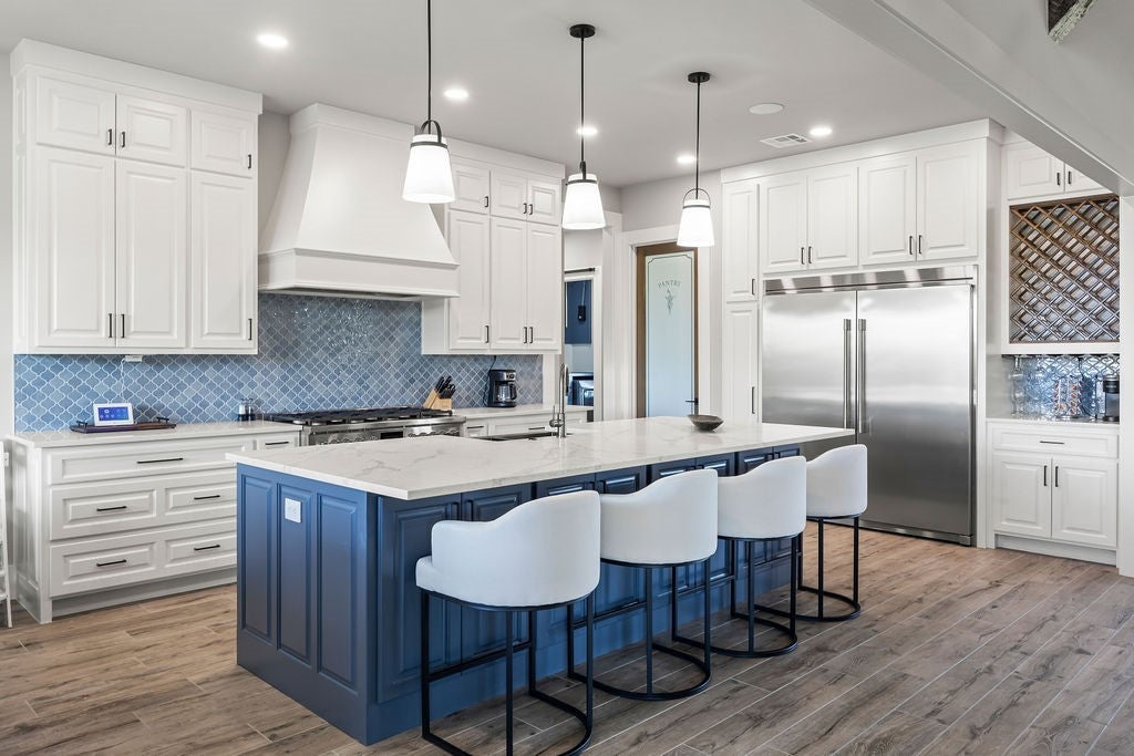 Garfield, Arkansas, 72732, United States, 6 Bedrooms Bedrooms, ,6 BathroomsBathrooms,Residential,Active,2010167