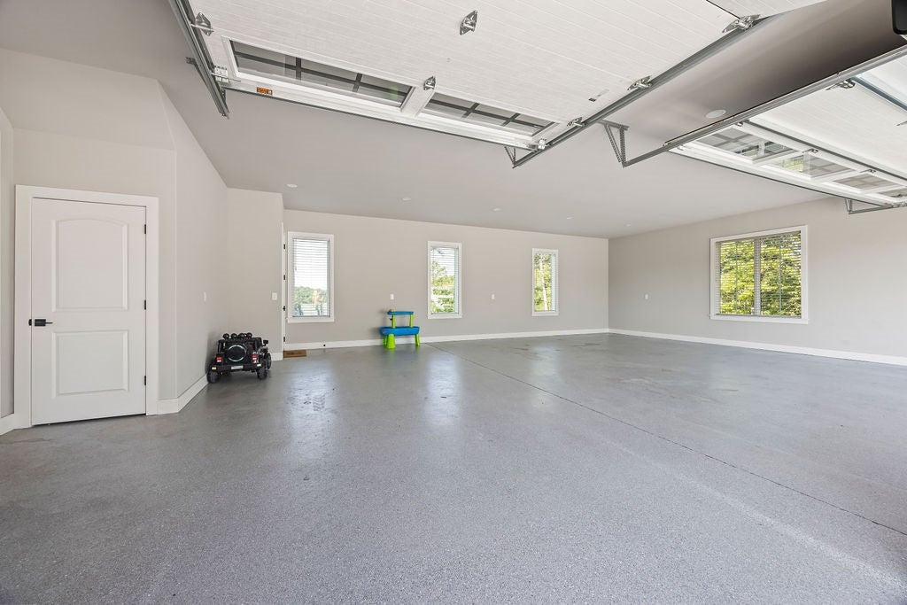 Garfield, Arkansas, 72732, United States, 6 Bedrooms Bedrooms, ,6 BathroomsBathrooms,Residential,Active,2010167