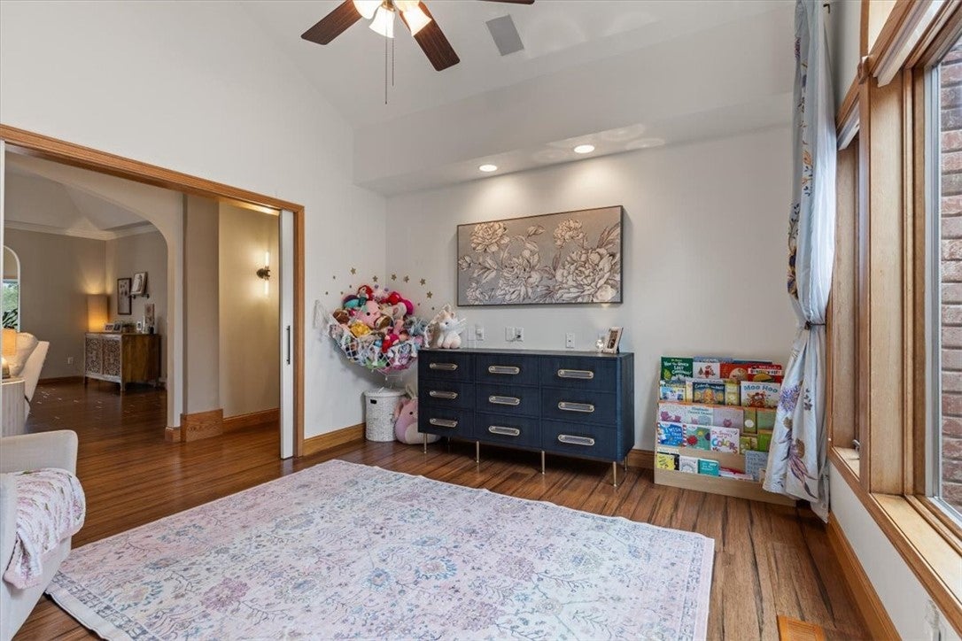 Bella Vista, Arkansas, 72715, United States, ,4 BathroomsBathrooms,Residential,Active,1849205