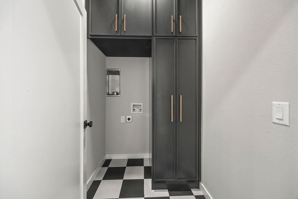 Rogers, Arkansas, 72756, United States, 3 Bedrooms Bedrooms, ,2 BathroomsBathrooms,Residential,Active,1990622