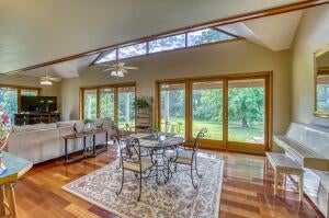 Harrison, Arkansas, 72601, United States, ,5 BathroomsBathrooms,Residential,Active,1769342