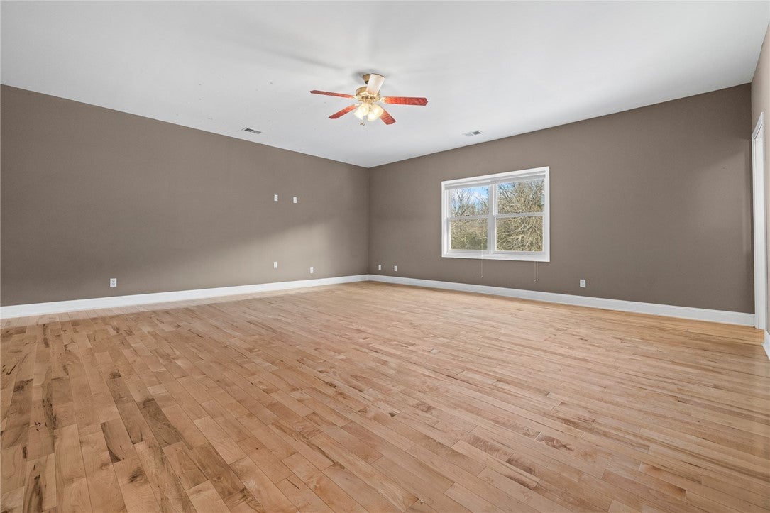 Marshall, Arkansas, 72650, United States, 6 Bedrooms Bedrooms, ,6 BathroomsBathrooms,Residential,Active,2007213