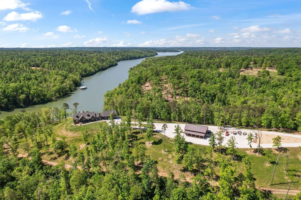 Garfield, Arkansas, 72732, United States, 6 Bedrooms Bedrooms, ,6 BathroomsBathrooms,Residential,Active,2010167