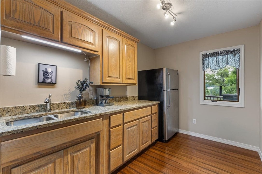 Bella Vista, Arkansas, 72715, United States, ,4 BathroomsBathrooms,Residential,Active,1849205