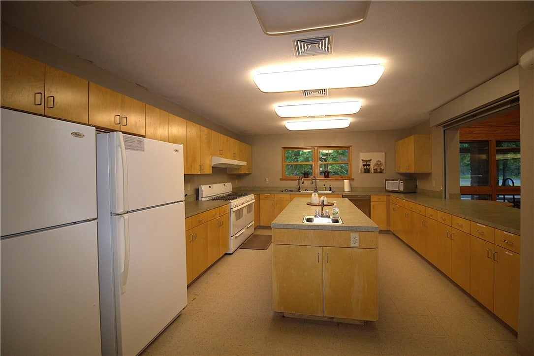 Mulberry, Arkansas, 72947, United States, ,33 BathroomsBathrooms,Residential,Active,1853290
