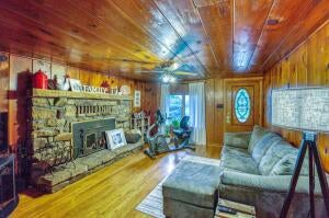 Harrison, Arkansas, 72601, United States, ,5 BathroomsBathrooms,Residential,Active,1769726