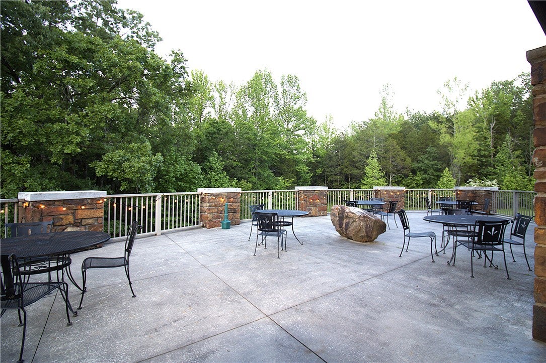 Mulberry, Arkansas, 72947, United States, ,33 BathroomsBathrooms,Residential,Active,1853290