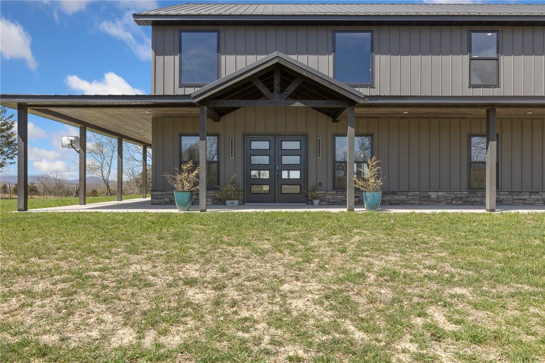Everton, Arkansas, 72633, United States, 4 Bedrooms Bedrooms, ,5 BathroomsBathrooms,Residential,Active,1748808