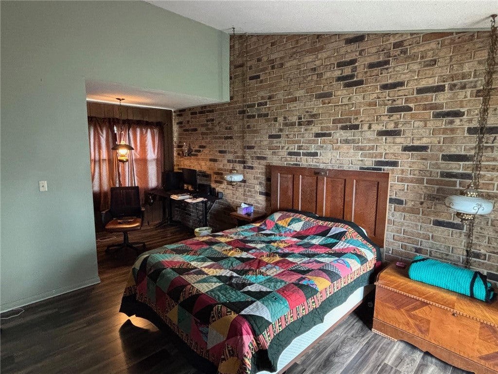 Harrison, Arkansas, 72601, United States, 4 Bedrooms Bedrooms, ,3 BathroomsBathrooms,Residential,Active,1894569
