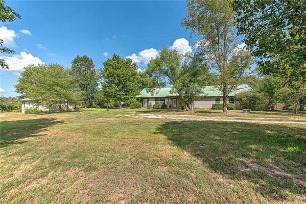 17171 KINCHELOE RD, SILOAM SPRINGS, AR 72761, photo 2 of 31