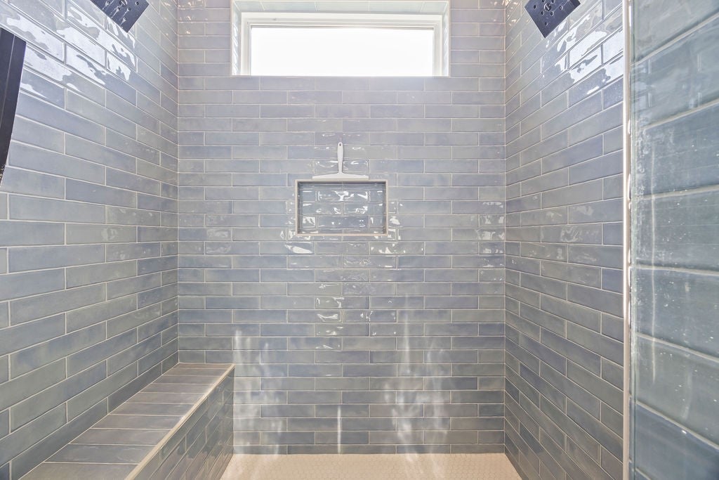 Garfield, Arkansas, 72732, United States, 6 Bedrooms Bedrooms, ,6 BathroomsBathrooms,Residential,Active,2010167