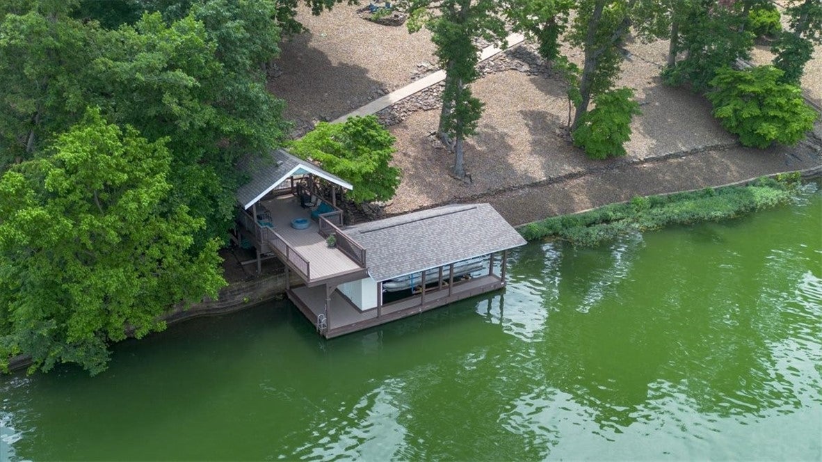 Bella Vista, Arkansas, 72715, United States, ,4 BathroomsBathrooms,Residential,Active,1849205