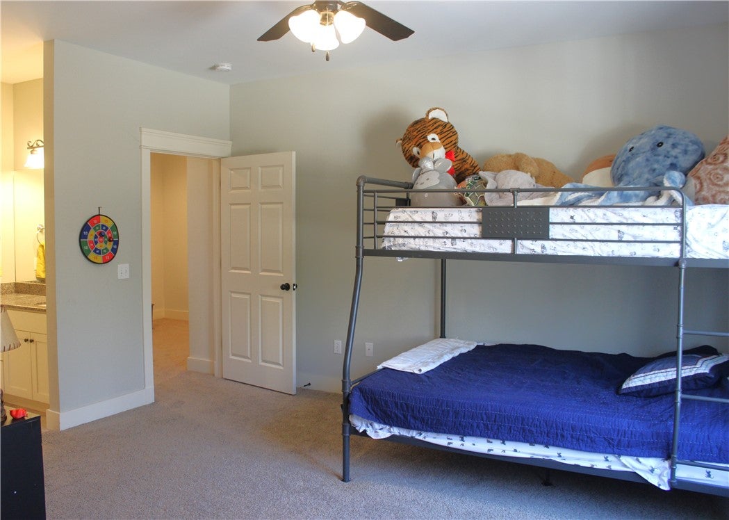 Springdale, Arkansas, 72764, United States, 4 Bedrooms Bedrooms, ,5 BathroomsBathrooms,Residential,Active,2026471
