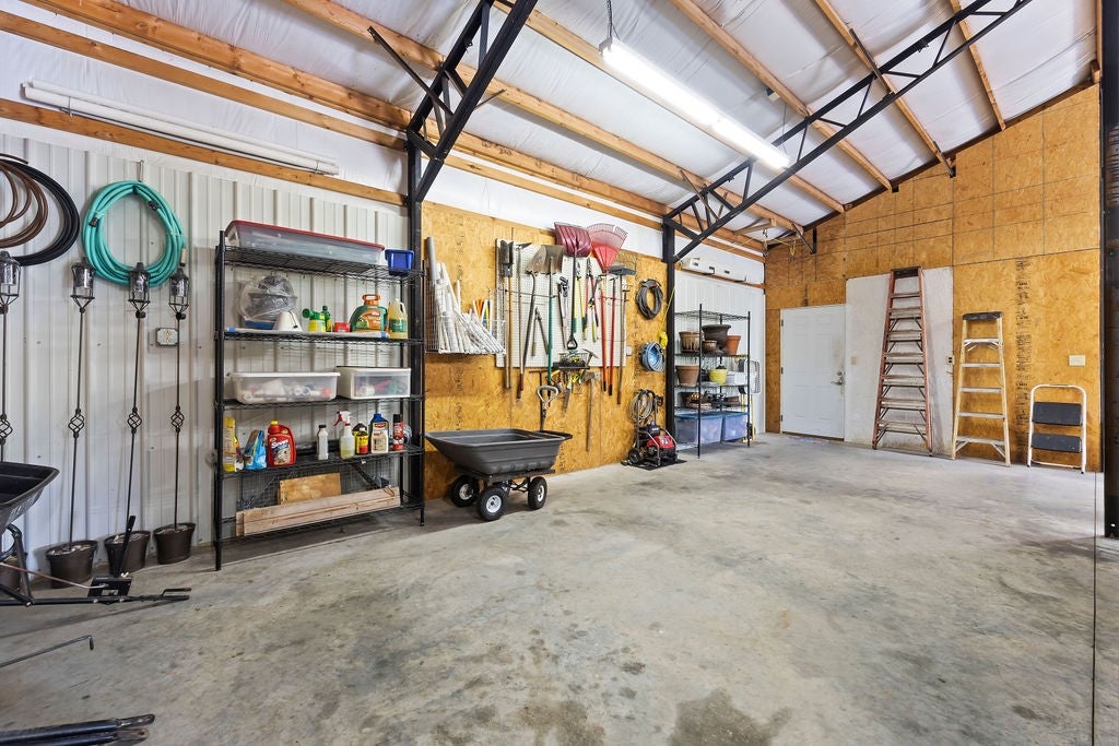 Gravette, Arkansas, 72736, United States, ,3 BathroomsBathrooms,Residential,Active,1849524